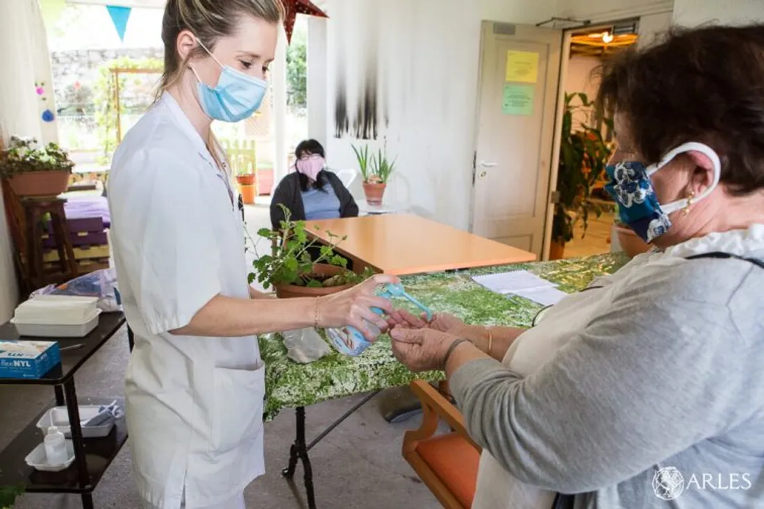 [ SOCIETE ] Arles: Les premières suspensions d'emploi sont tombées au CH Imbert